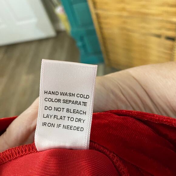 BiBi Red Velvet Wide Leg Overalls Jumpsuit Adjustable Straps Size Medium boho - Picture 5 of 6